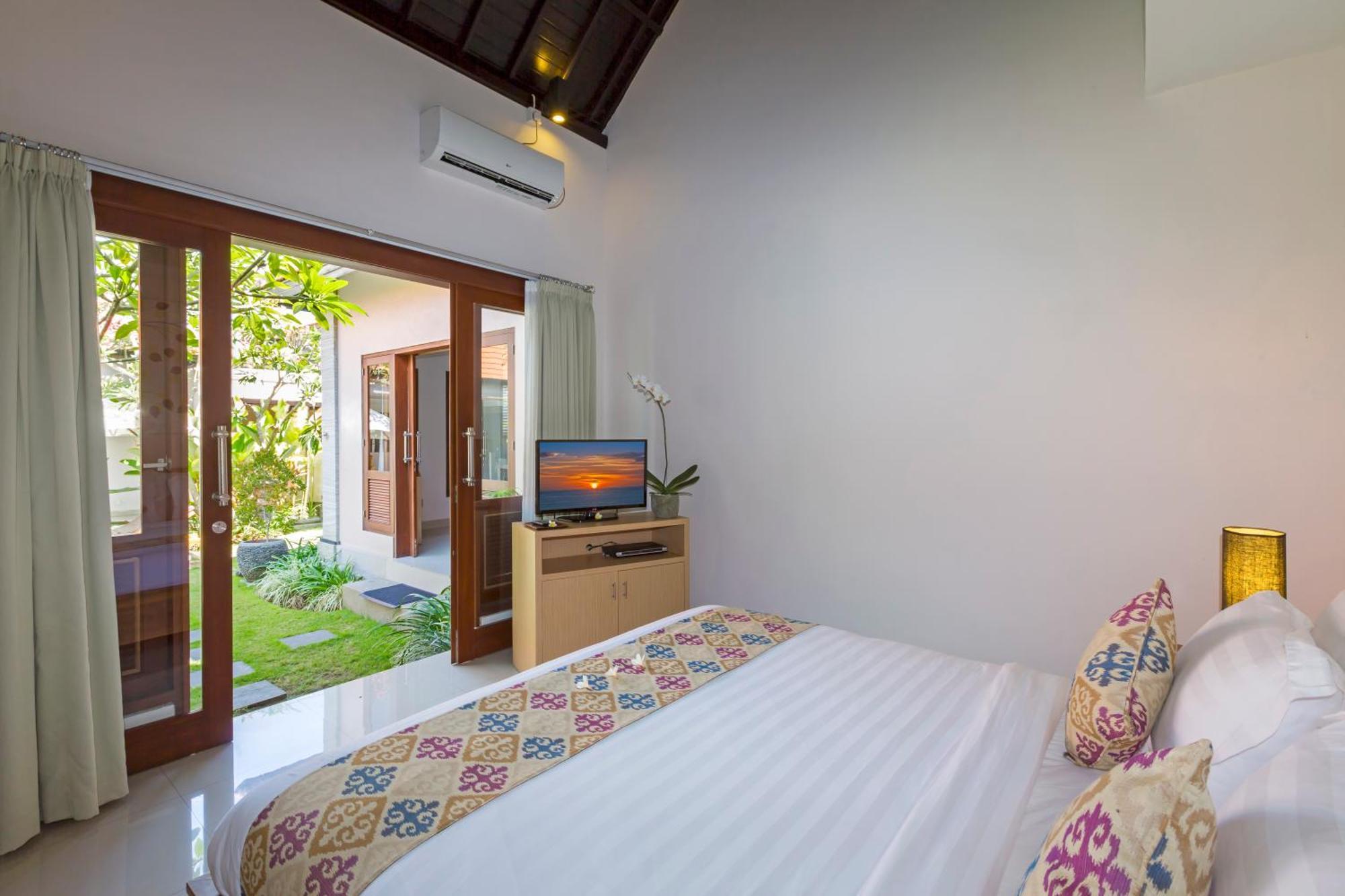 Kubal Villa And Living Seminyak Canggu Exteriör bild