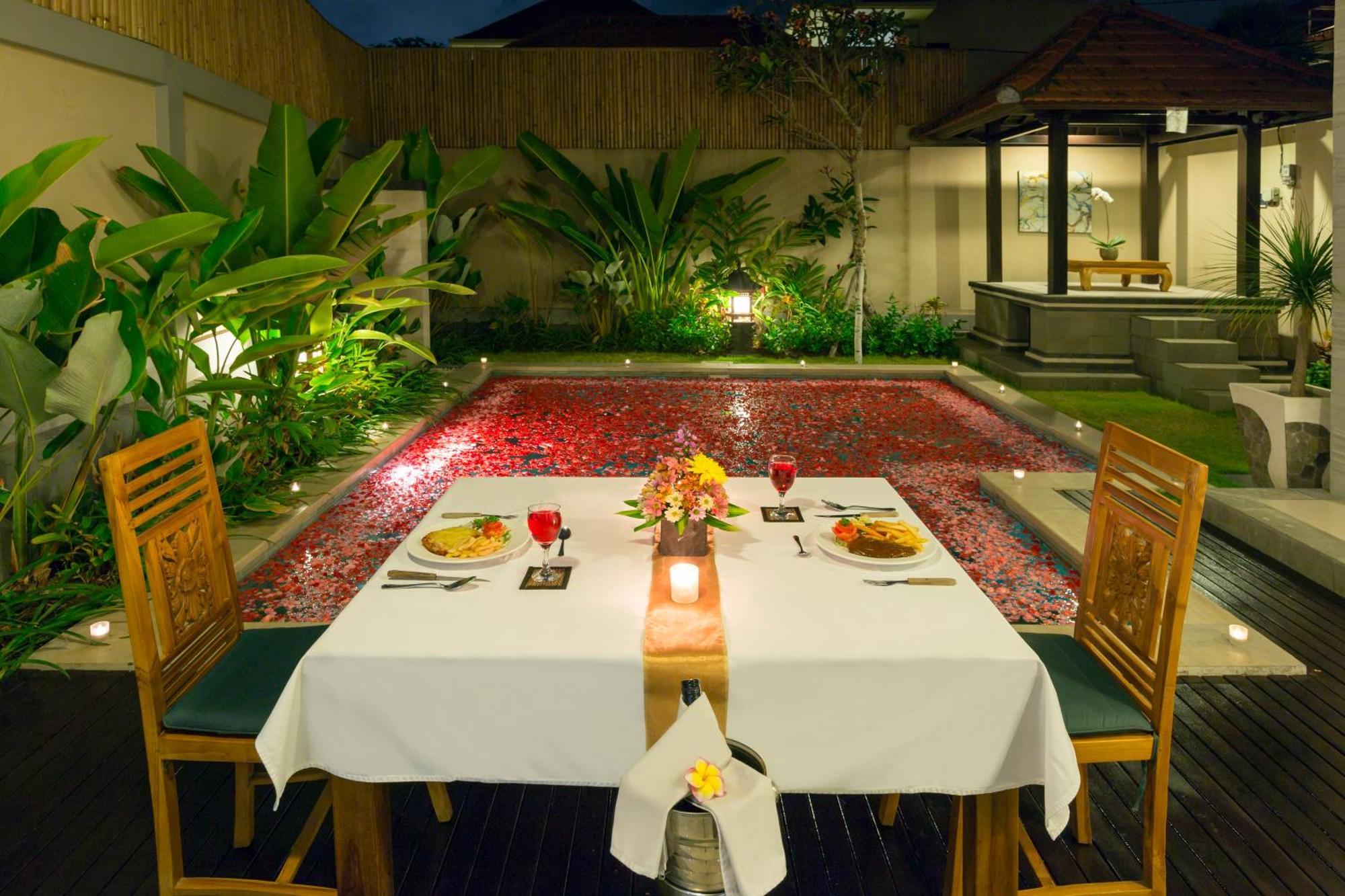 Kubal Villa And Living Seminyak Canggu Exteriör bild