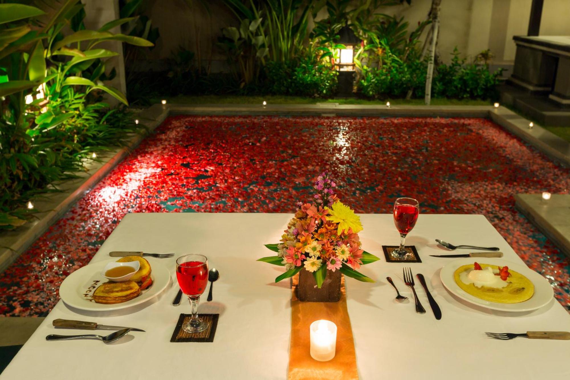 Kubal Villa And Living Seminyak Canggu Exteriör bild
